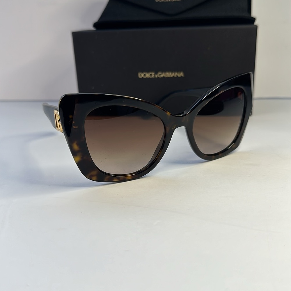 New Authentic Dolce & Gabbana DG 4405 502/13 tortoise Sunglasses